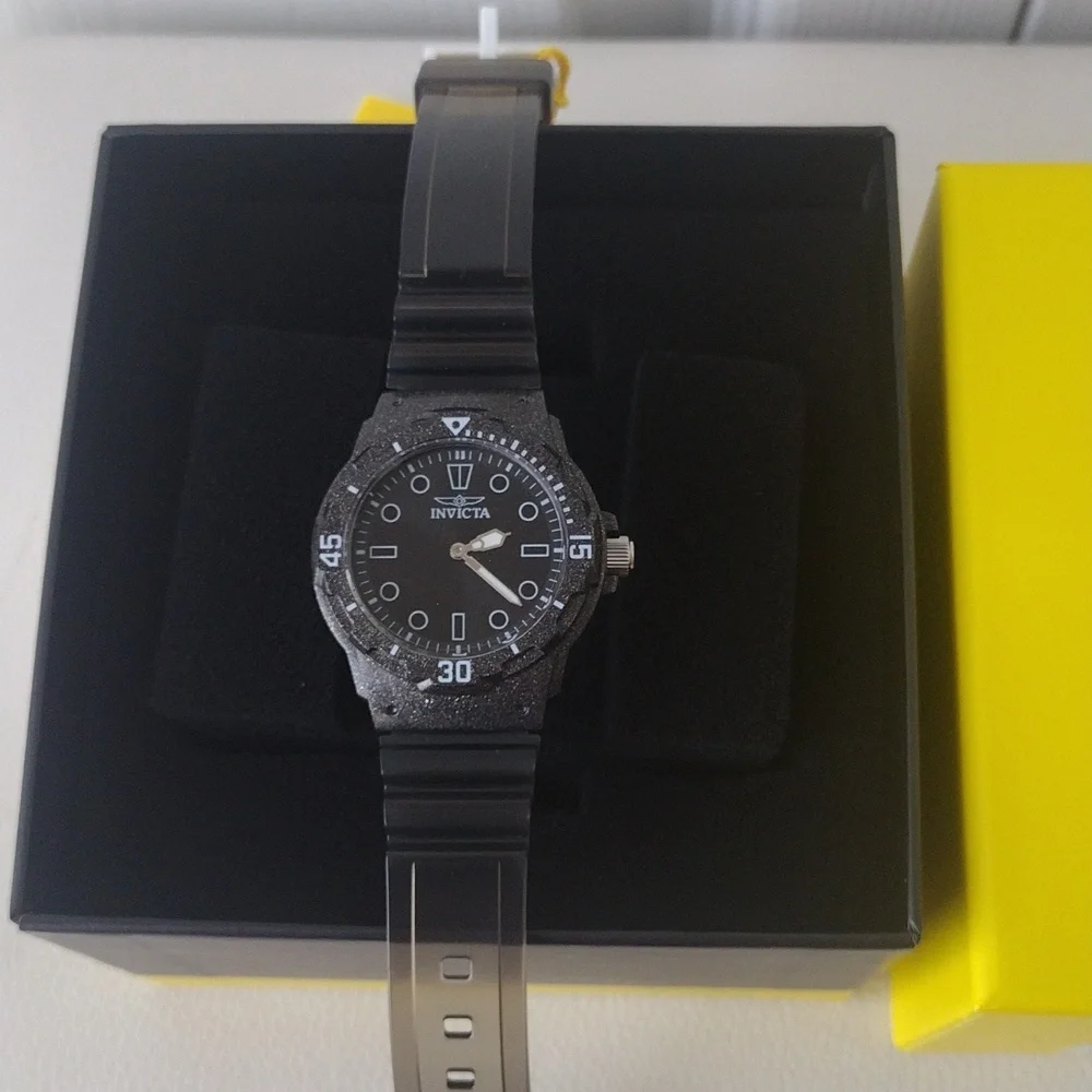 Invicta Watch - Picture 14 of 17